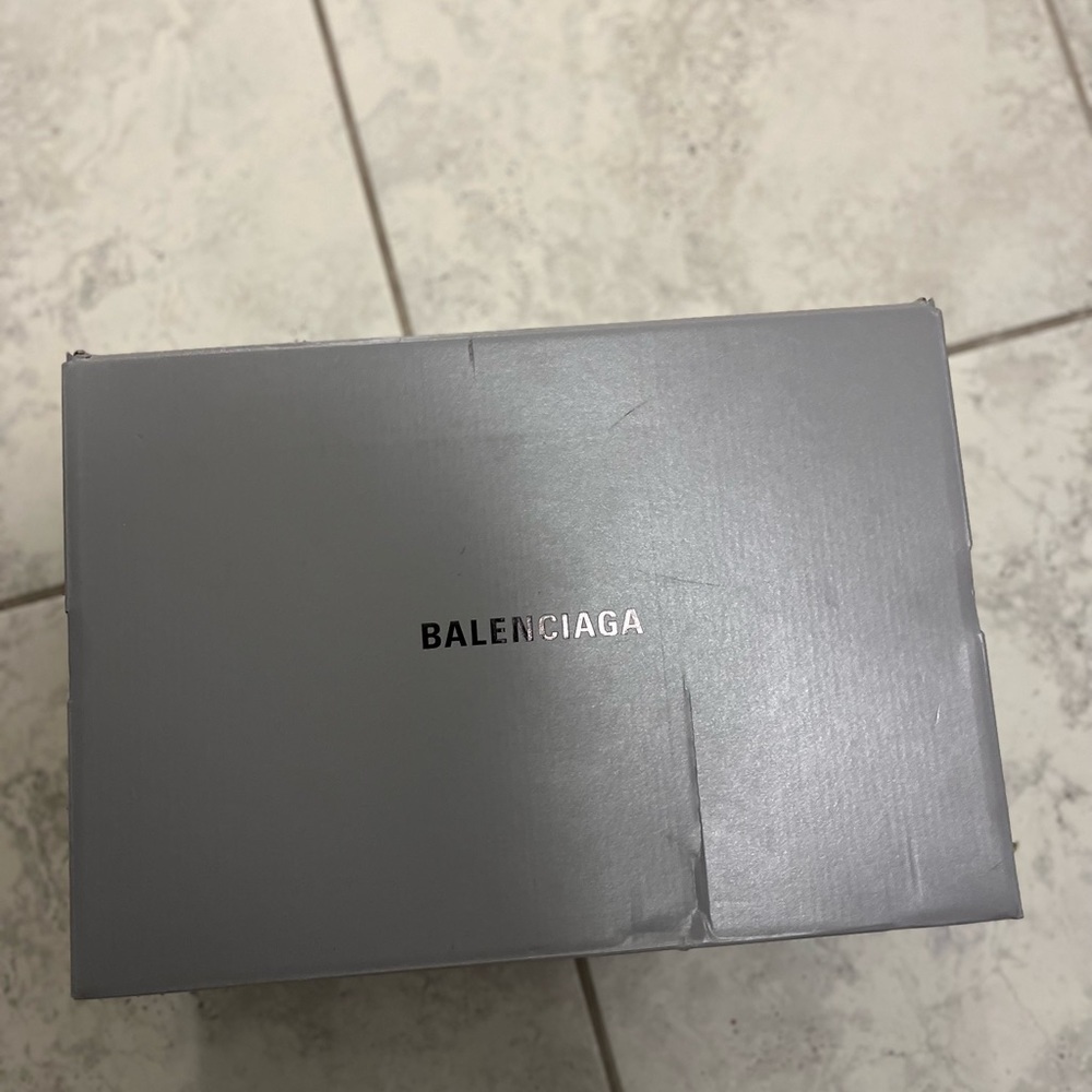 Balenciaga led track runner